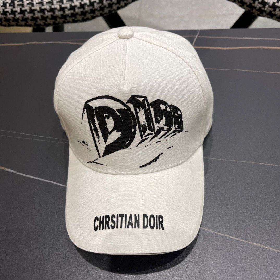 Dior ベースボールキャップ Dior ベースボールキャップ - メルカリ