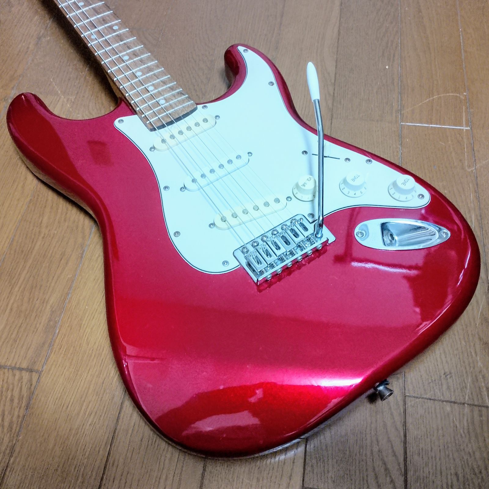 Photo Genic ストラトキャスタータイプ エレキギター 弦は新品