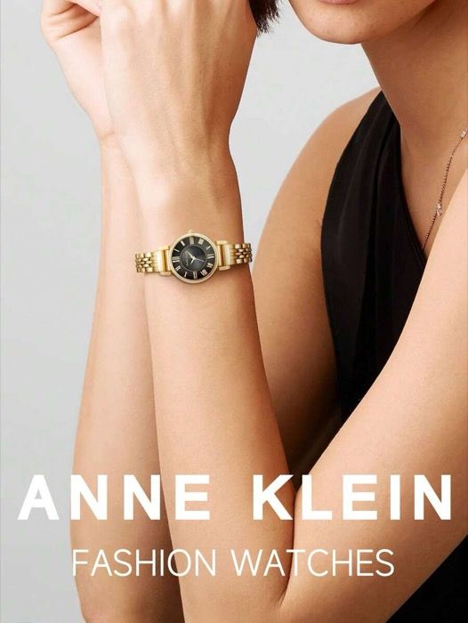 腕時計 レディース クォーツ レディースゴールドトーンブレスレットウォッチ ローマ数字 ブラックダイヤル レディース用防水ウォッチ 調節 なブレスレット付き ラウンドアナログクォーツウォッチ 腕時計