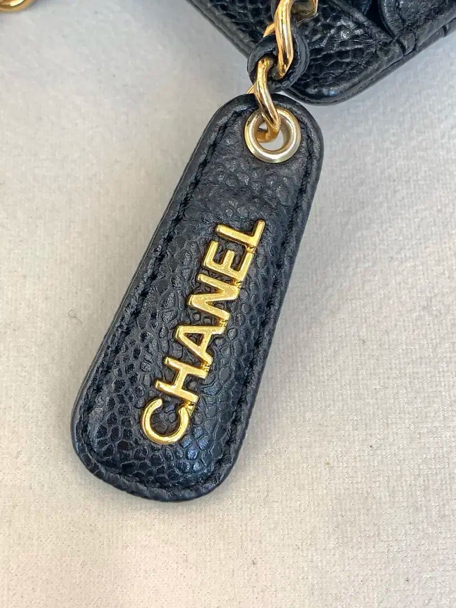 Chanel シャネル