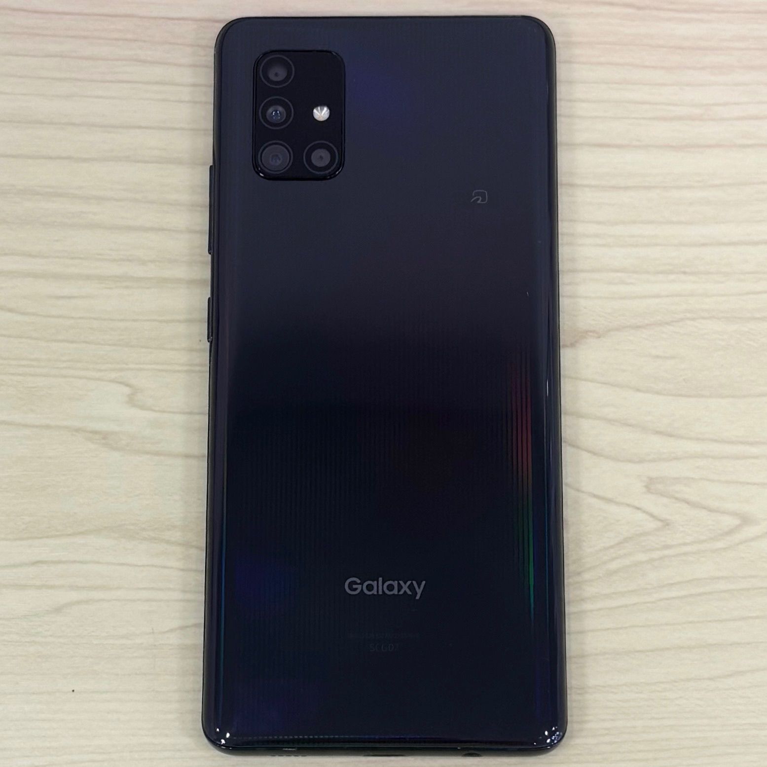 Galaxy A51 5G プリズムブリックスブラック 128GB 美品 極美品】Galaxy A51 5G SCG07 128GB プリズムブリックスブラック