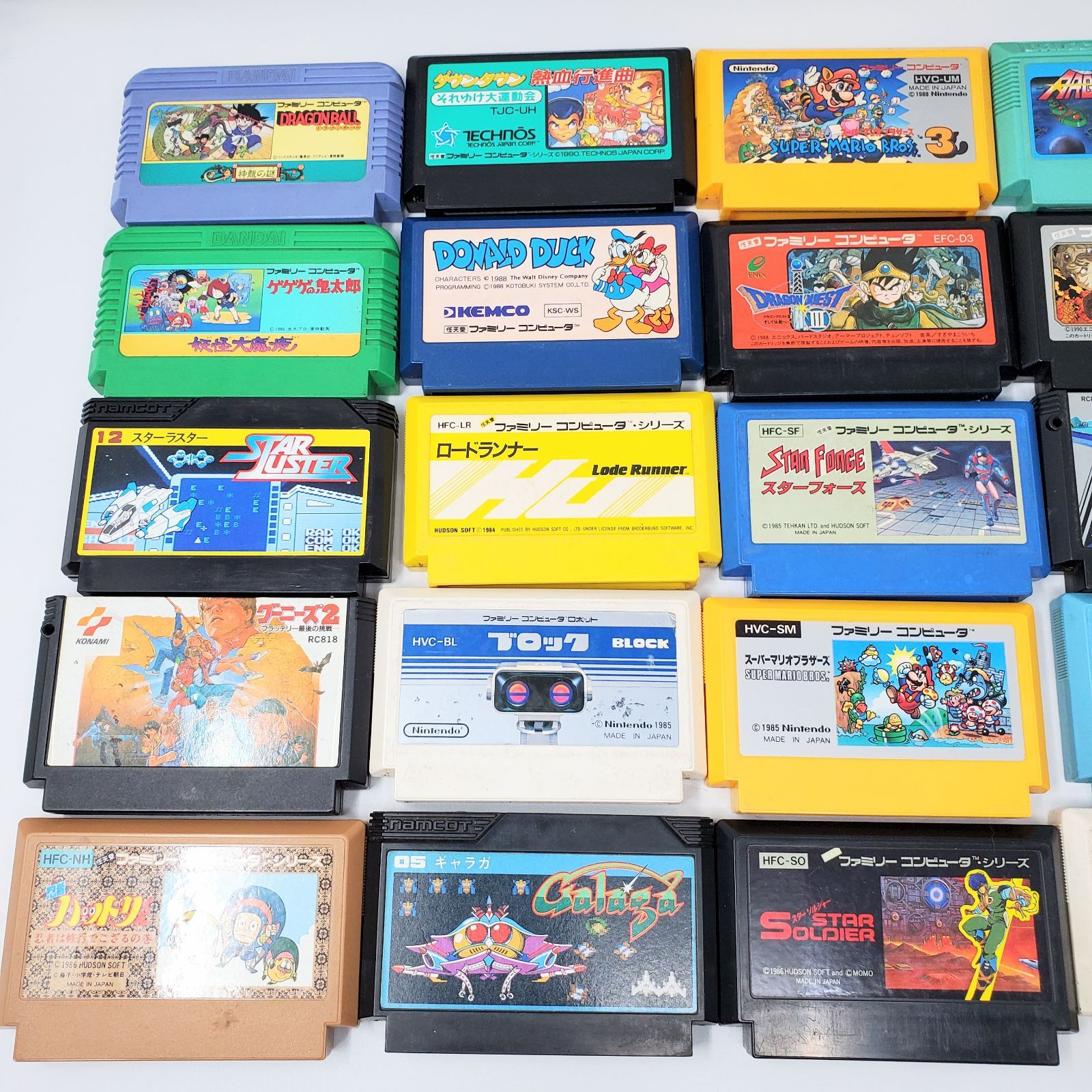 ファミコンソフト12本＋ファミコンエミュレータセット