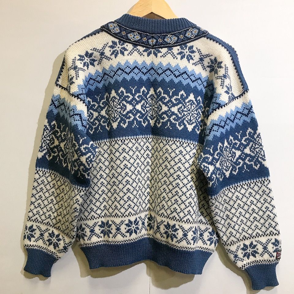 Nordstrikk ノルドストリック ボリューム カーディガン Nordstrikk ノルドストリック ボリューム カーディガン