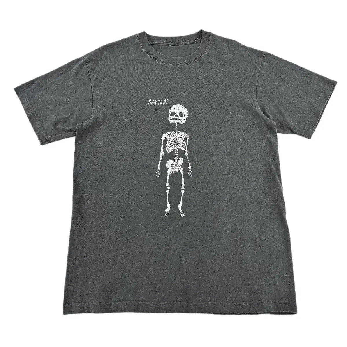 【雷市場（ポンジャン）商品韓国直送】M ヴィンテージ スカル Tシャツ