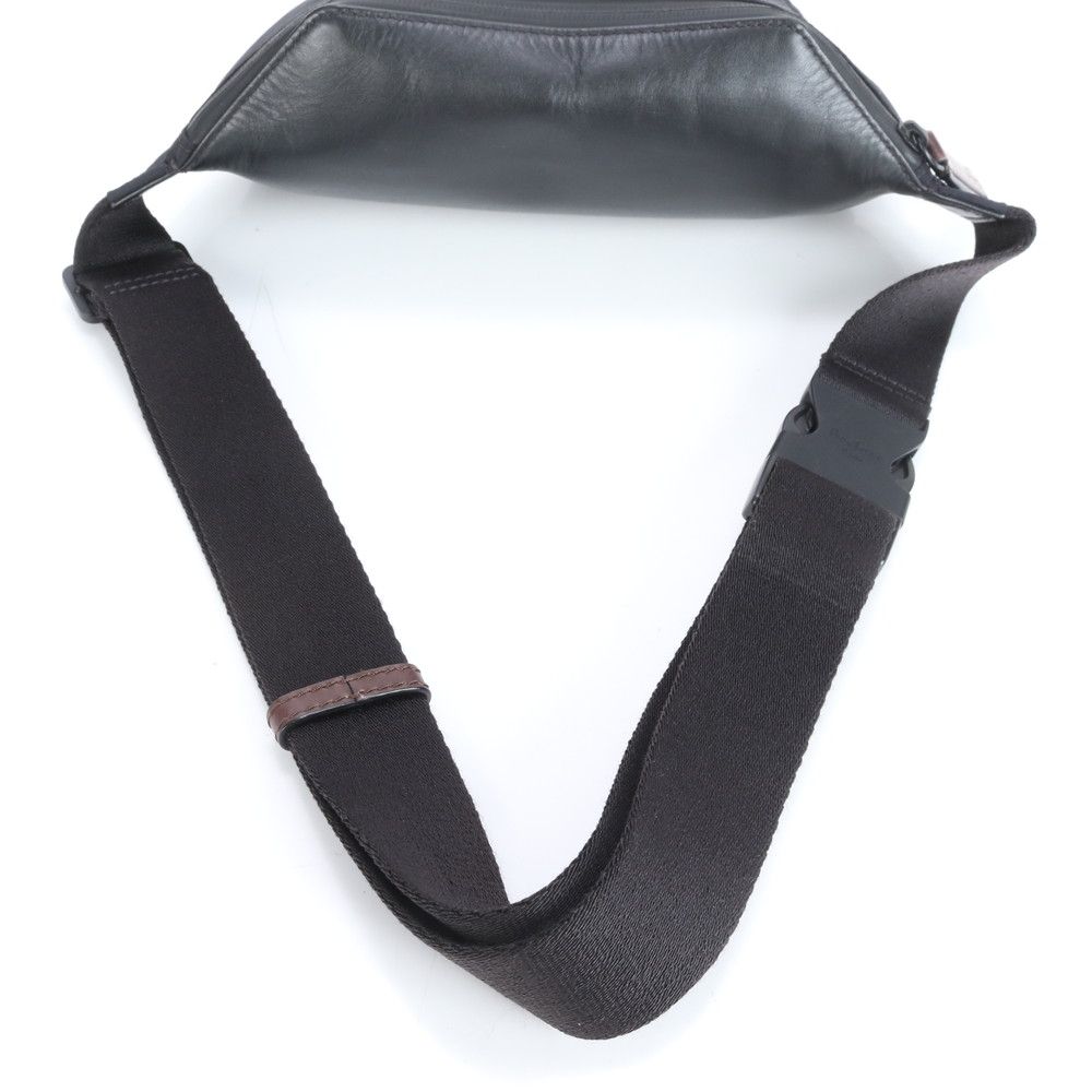 ベルルッティ カリグラフィ レザー ボディバッグ 斜め掛け ボディ ウエストポーチ ショルダー トート メンズ RRE CR28-9