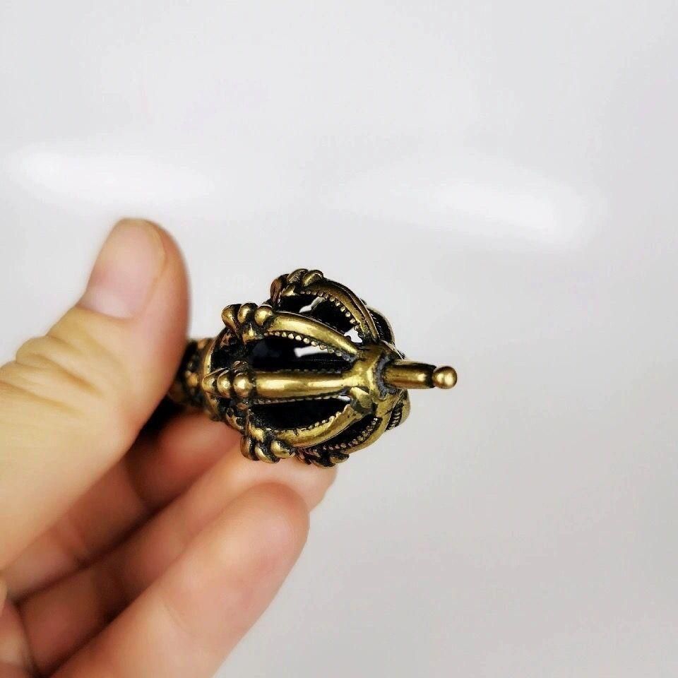 銅器 仏教  金剛杵 古美術 コレクション品 銅製 工芸品 彫刻装飾品置物 銅器 仏教 金剛杵 古美術 コレクション品 銅製 工芸品 彫刻装飾