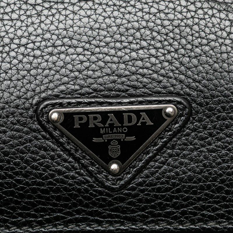 美品 プラダ PRADA 三角ロゴ マドラス クラッチバッグ セカンドバッグ Brandol / PRADA プラダ クラッチバッグ 三角ロゴ 箱型 セカンド