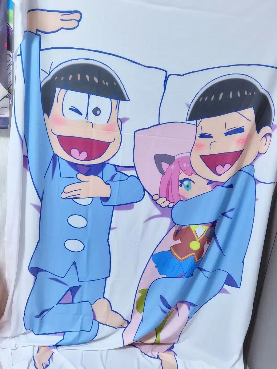 おそ松賞 二段 シート カバー おそ松 ちょろまつ