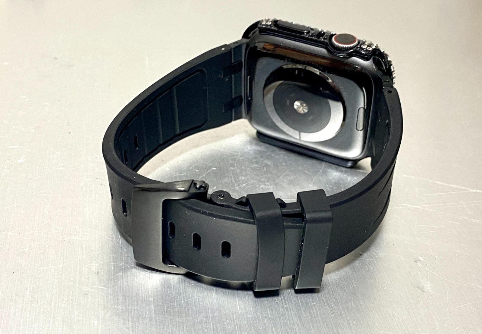 【中古品】BOApple Watchラバーベルト　シームレスバンド　保護カバー　ケース Apple Watchアクセサリー