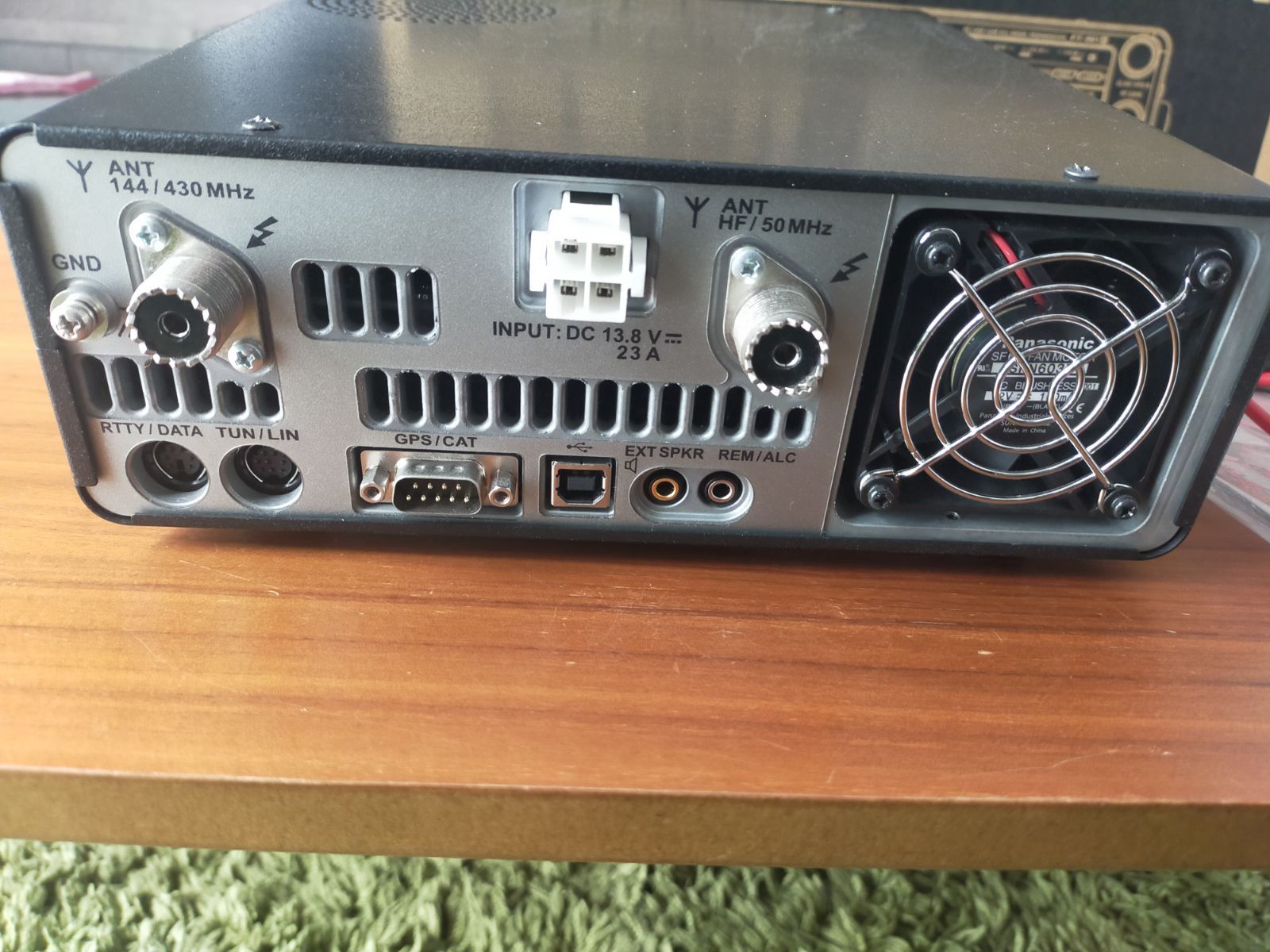 ヤエス FT991AM HF/VHF/UHF 50W オールモードトランシーバー YAESU FT-991