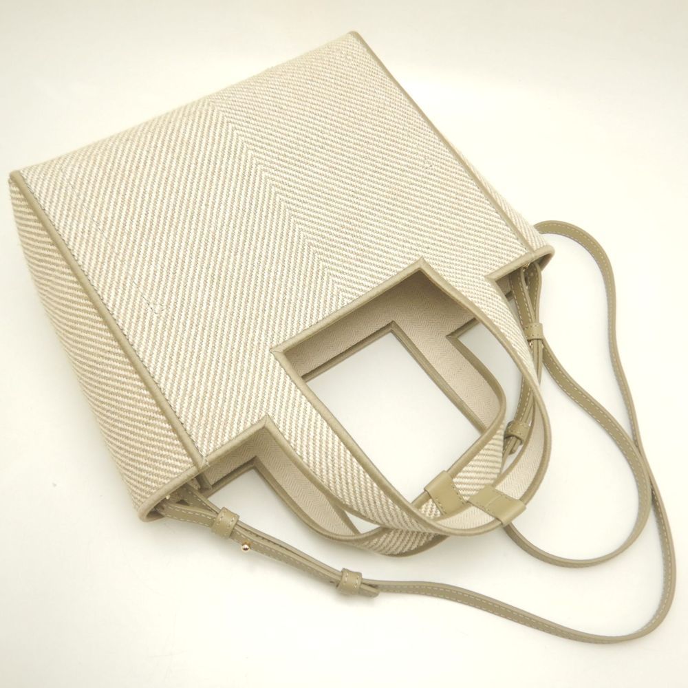 キャンバス ベージュ