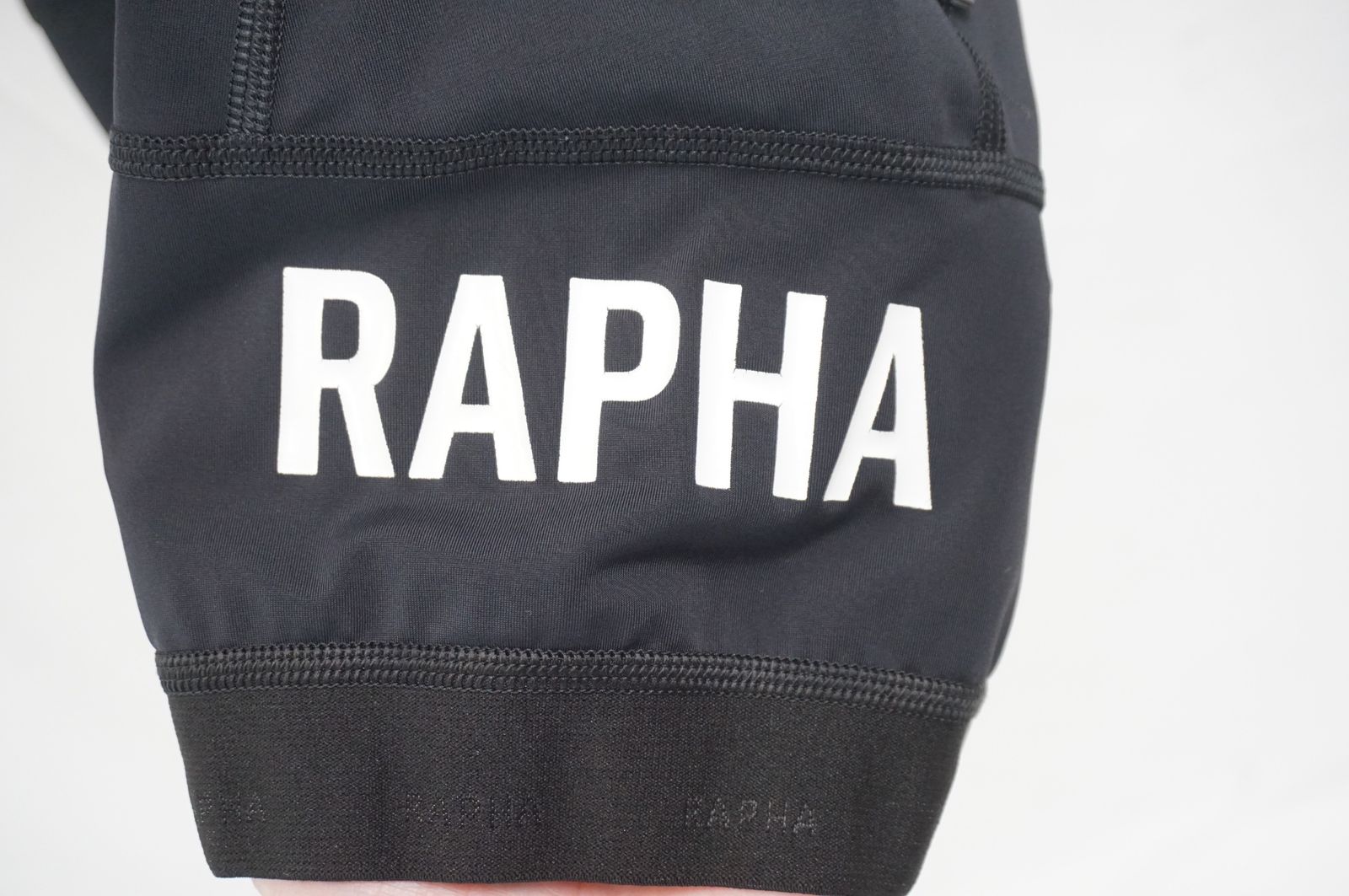 RAPHA 「ラファ」 PRO TEAM TRAINING Sサイズ 操っ メンズ ビブ
