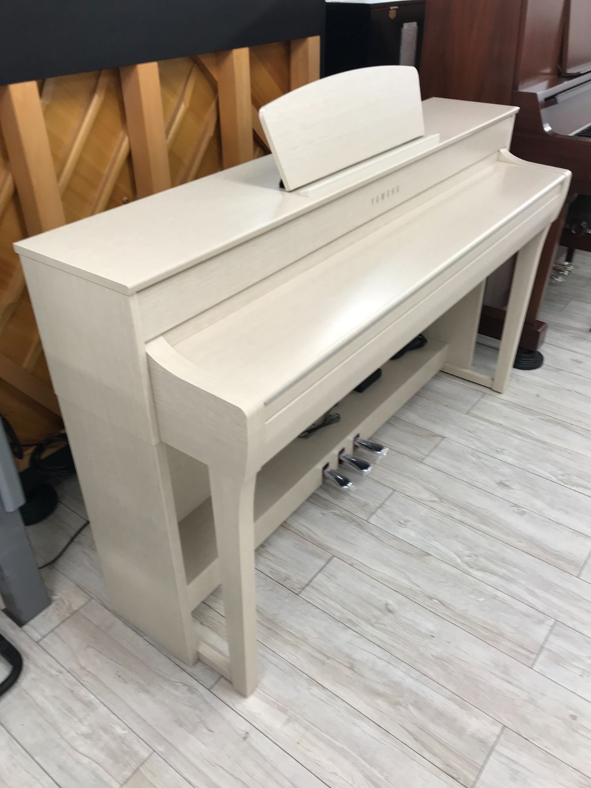 ★70789【電子ピアノ】YAMAHA　CLP735WA　21年製 ヤマハ 電子ピアノ クラビノーバ CLP-735WA ホワイトアッシュ