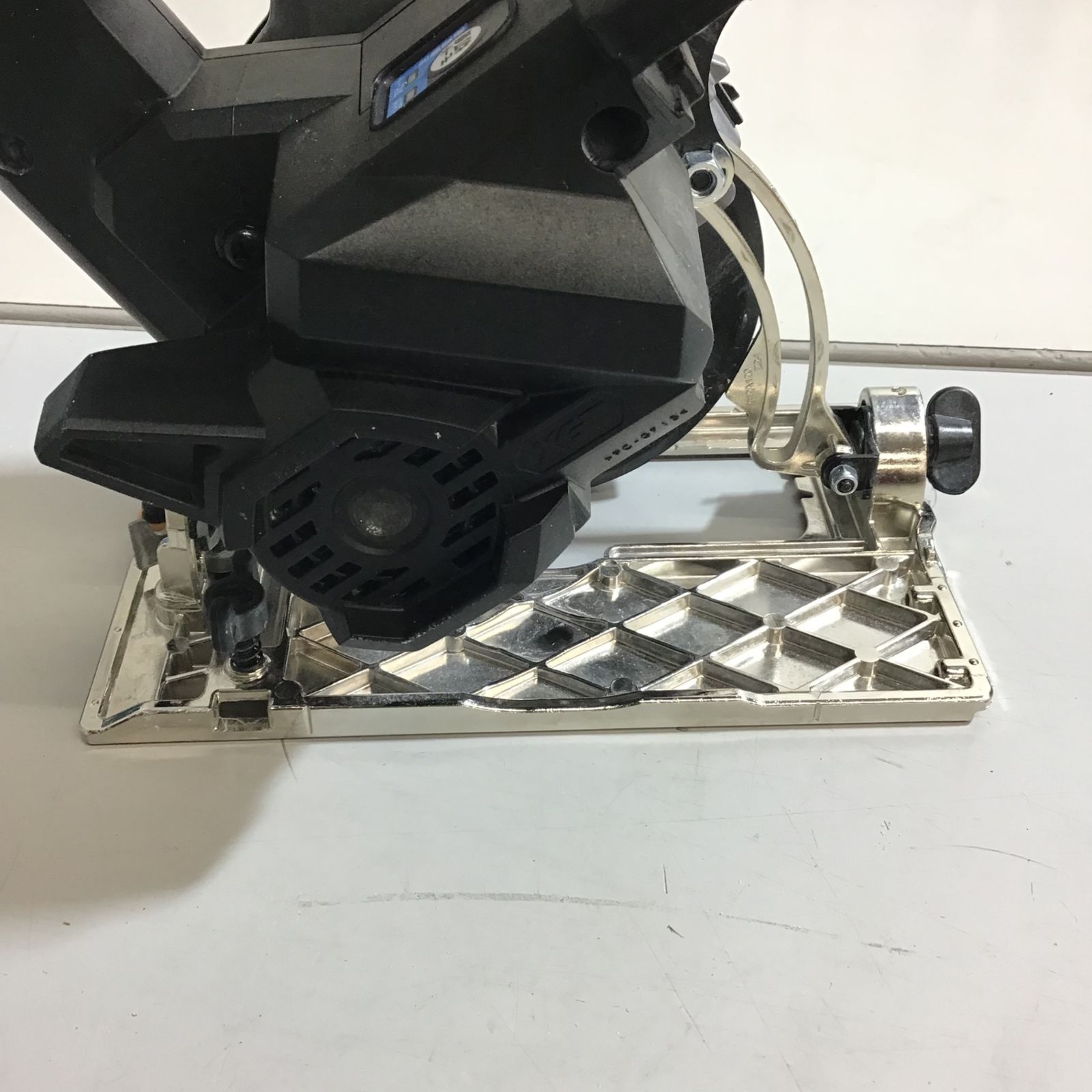 コードレスマルノコ HS007GRDXB