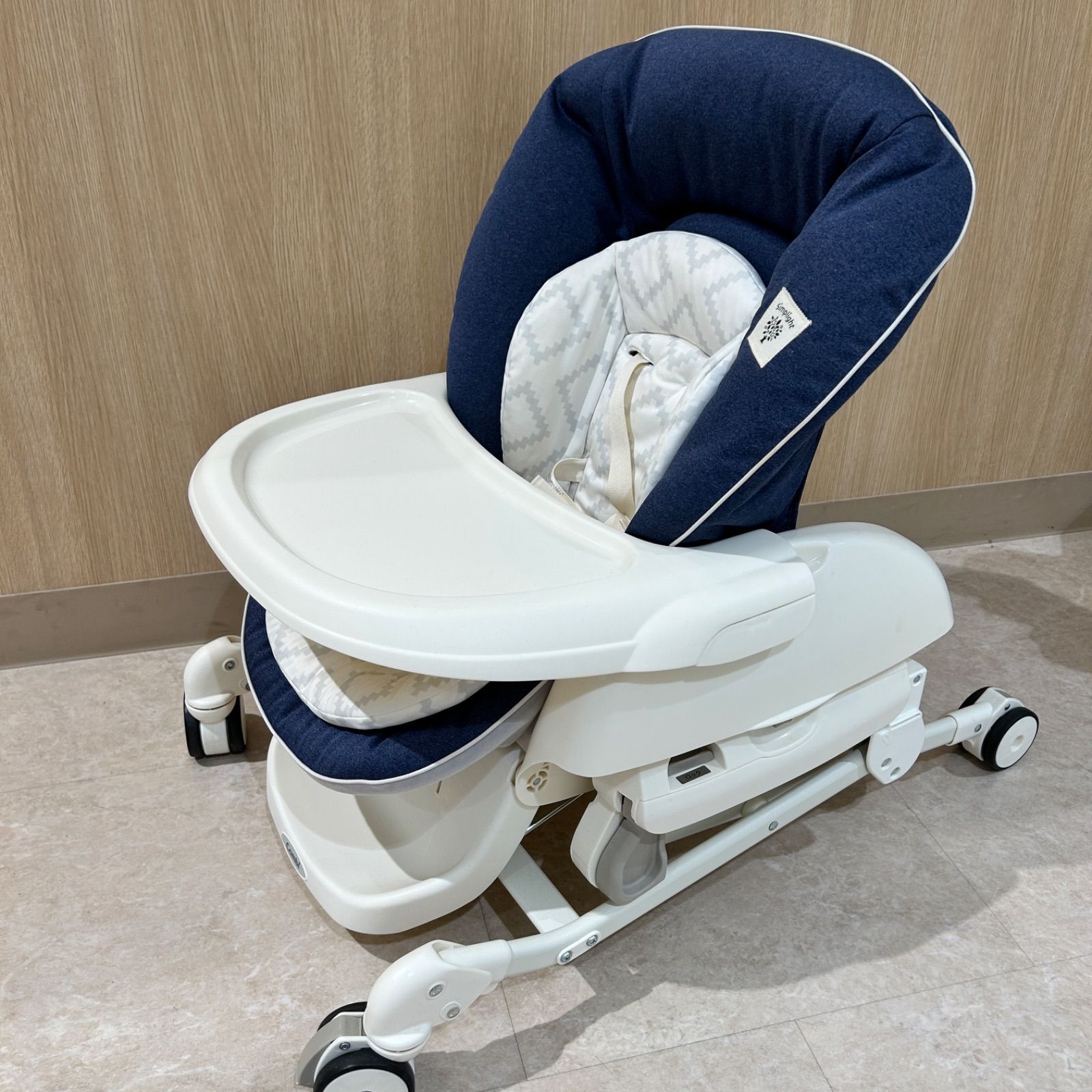 ベビーザらス限定 ネムリラ Simplight キリムネイビー