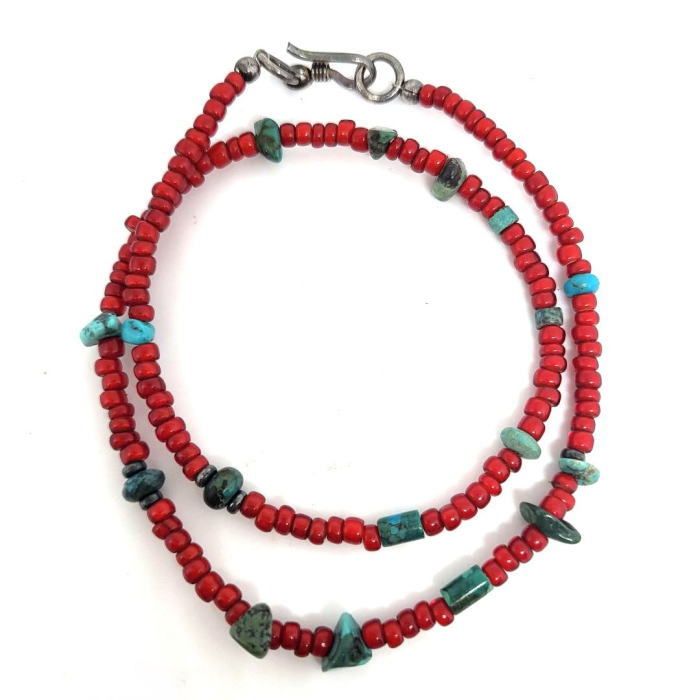 rym-256ビンテージ血赤ビーズブレスレット手首のサイズ19ｃｍの方 ネックレス ブレスレット