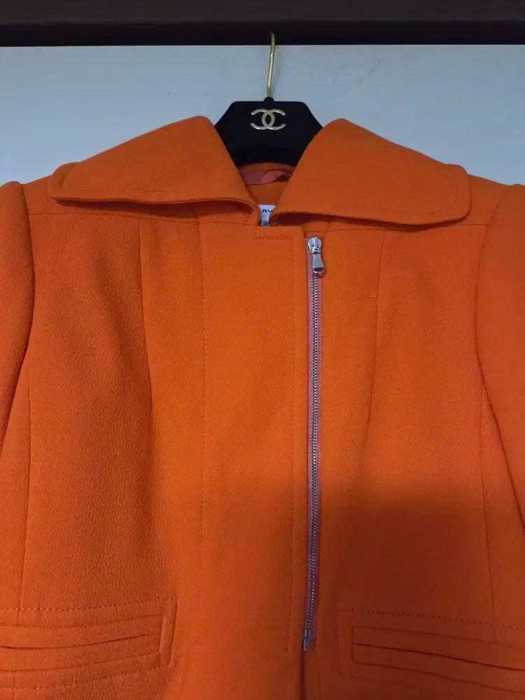 鑑賞に適した カービン カーヴェン CARVEN オレンジ ジップアップ ジャケット