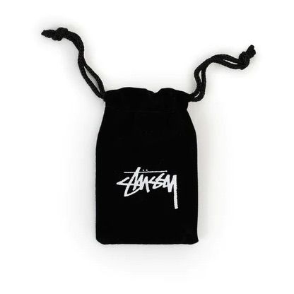 【未使用・美品】STUSSY スカル キーホルダー ステューシー スカルボーン STUSSY スカルボーン キーホルダー 未使用品 - メルカリ
