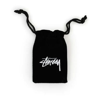 正規品 新品 入手困難 stussy ドクロ キーホルダー ステューシー