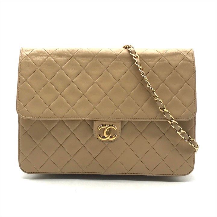 CHANEL シャネル ココマーク マトラッセ ラムスキン プッシュ