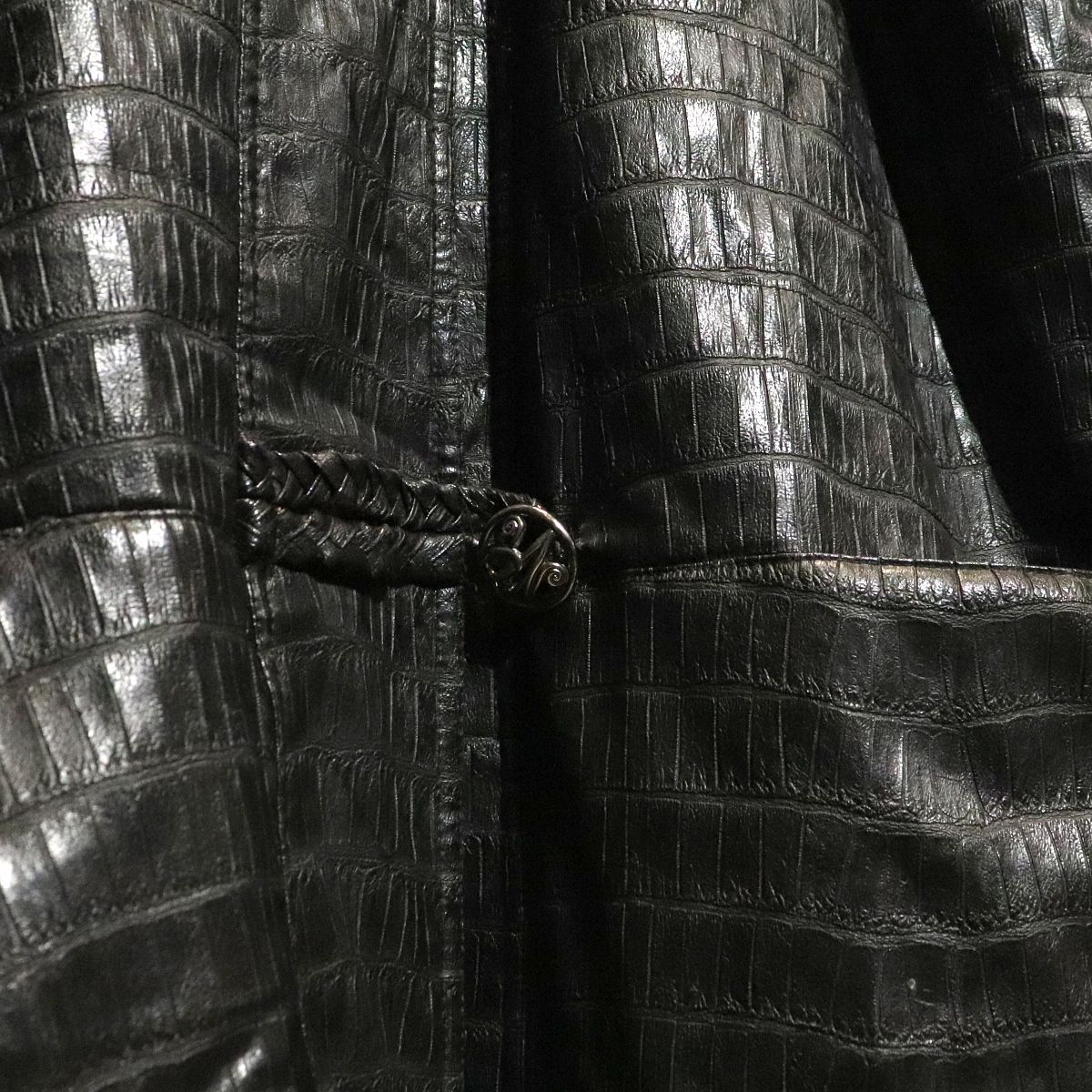 NINA RICCI ニナリッチ フェイクレザージャケット 黒 古着 - メルカリ