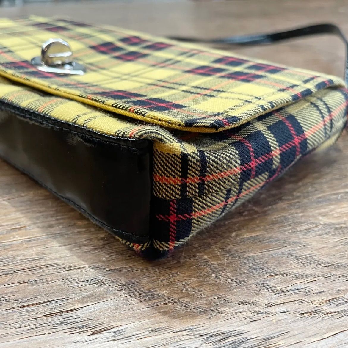 チェック モッズ