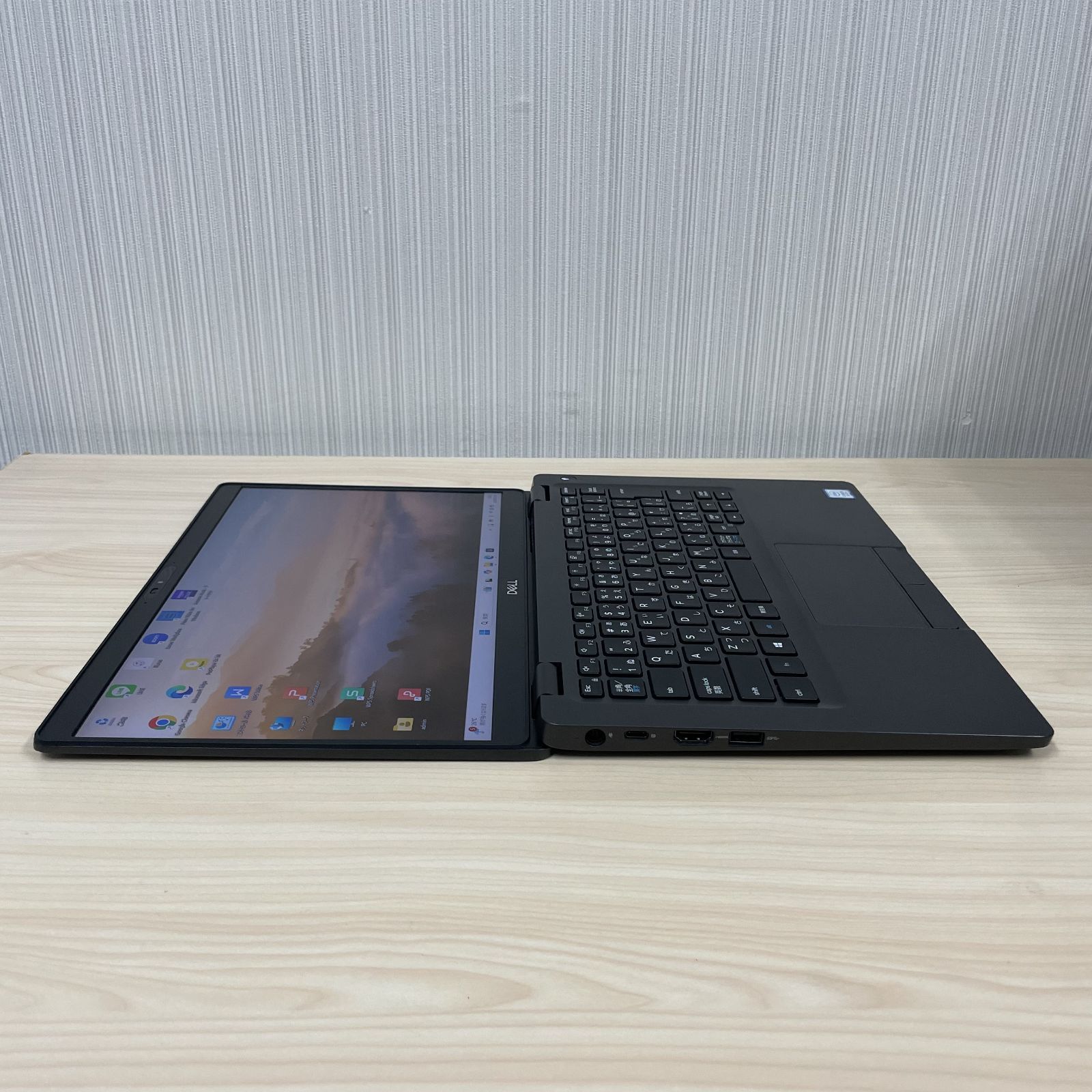 美品】Dell Latitude 5300 i5 16GB/512GB Win11 Office付 - メルカリ