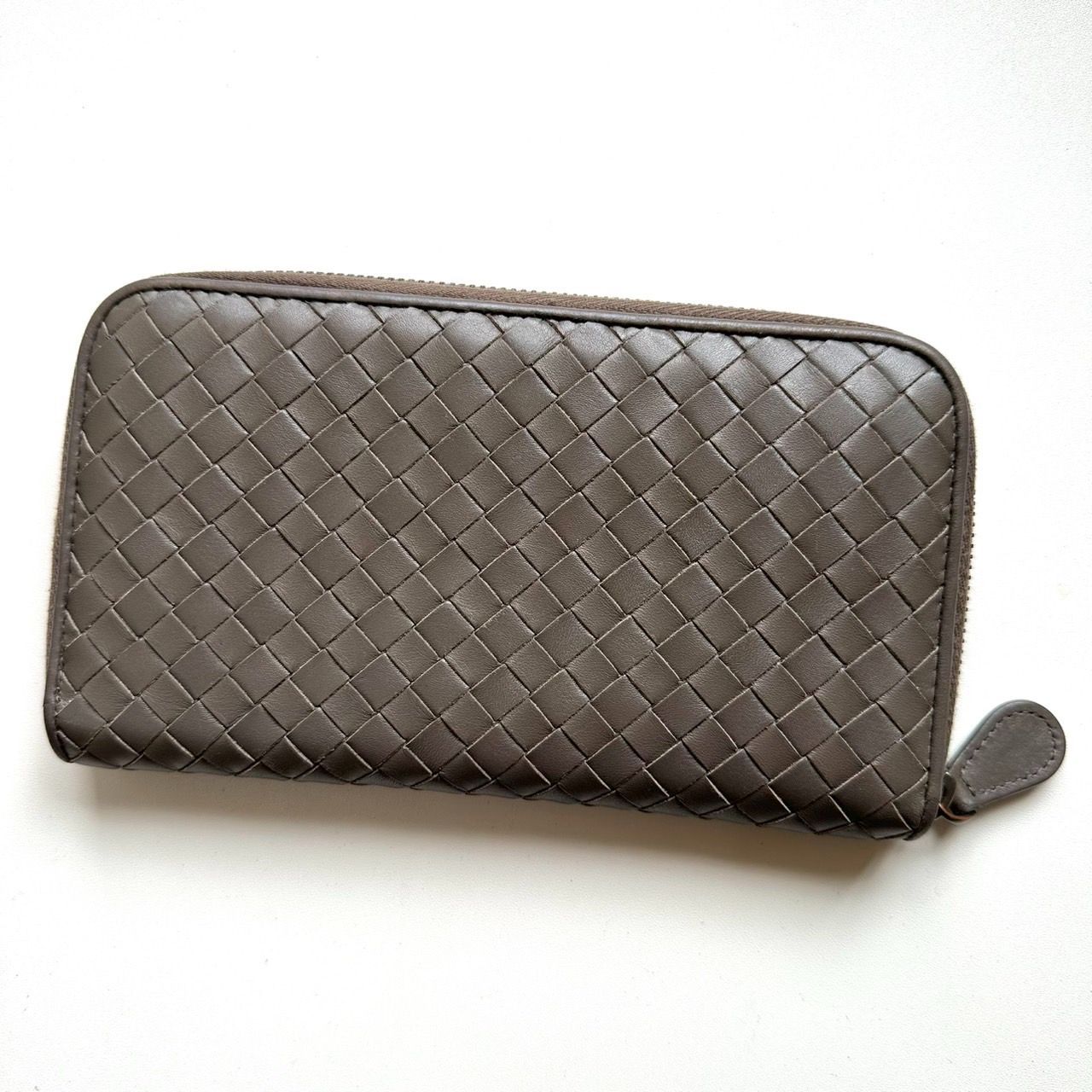 ⭐️極美品⭐️　ボッテガヴェネタ　イントレチャート　長財布　ラウンドジップ BOTTEGA VENETA ボッテガヴェネタ ラウンドファスナー 長財布