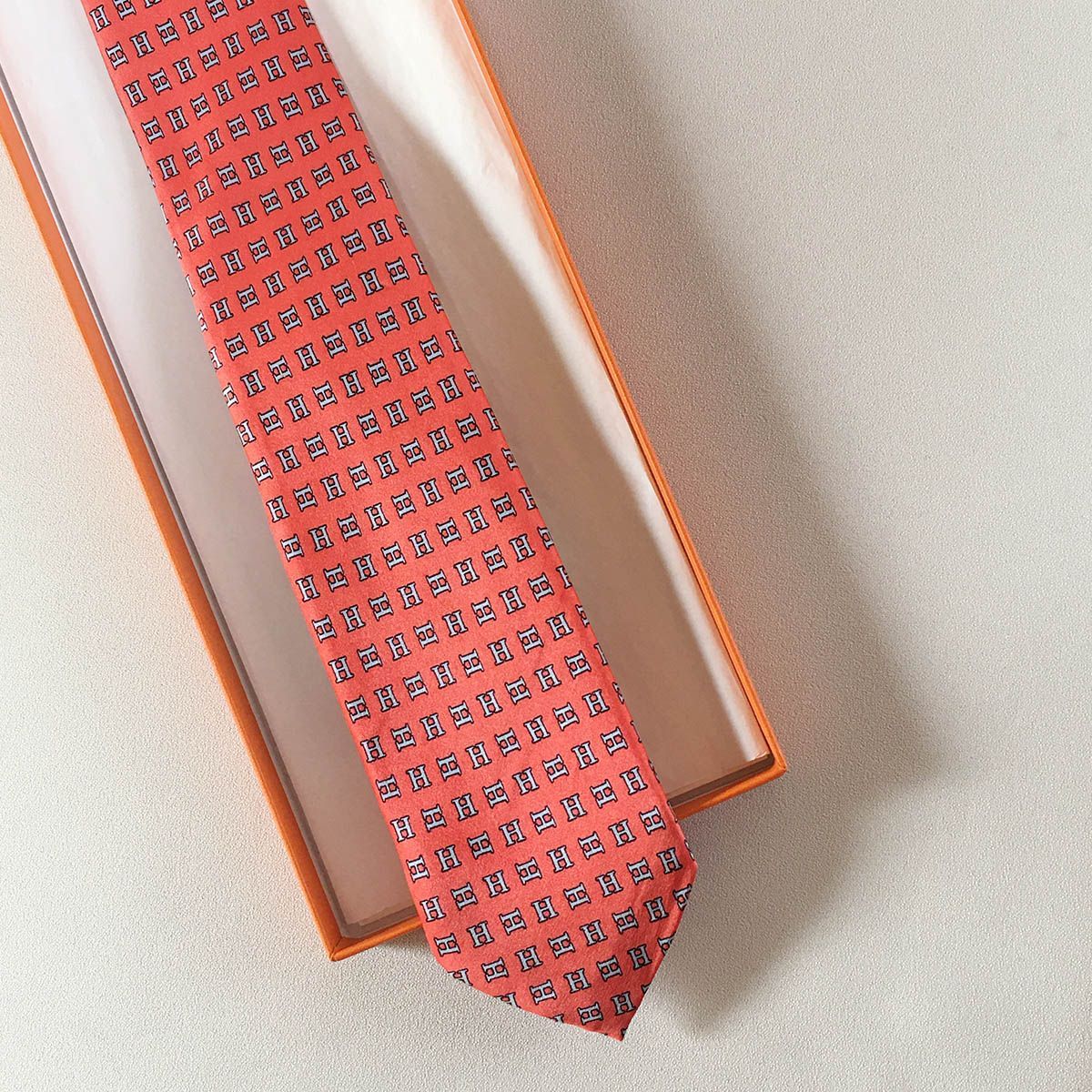 美品 エルメス HERMES ネクタイ シルク100% フランス製 オレンジ