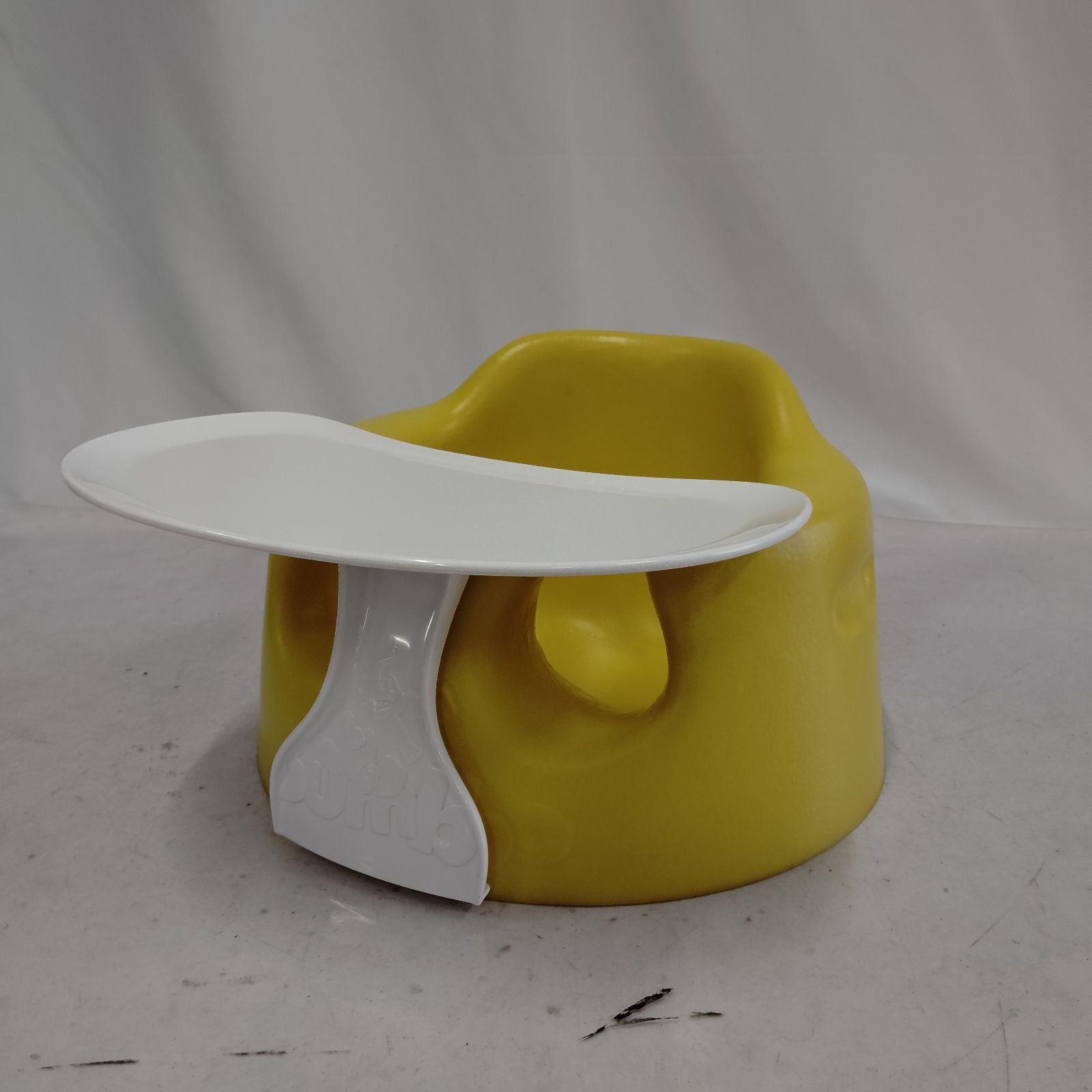 ベビー用家具 Bumbo バンボ ベビーソファー イエロー 黄色 テーブル