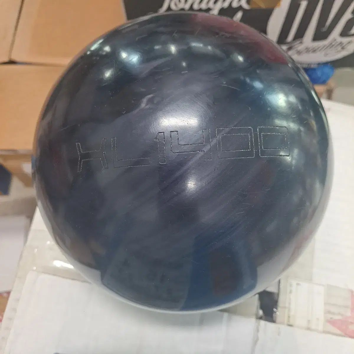 中古ボーリングボール エボナイト(EBONITE) ミッション