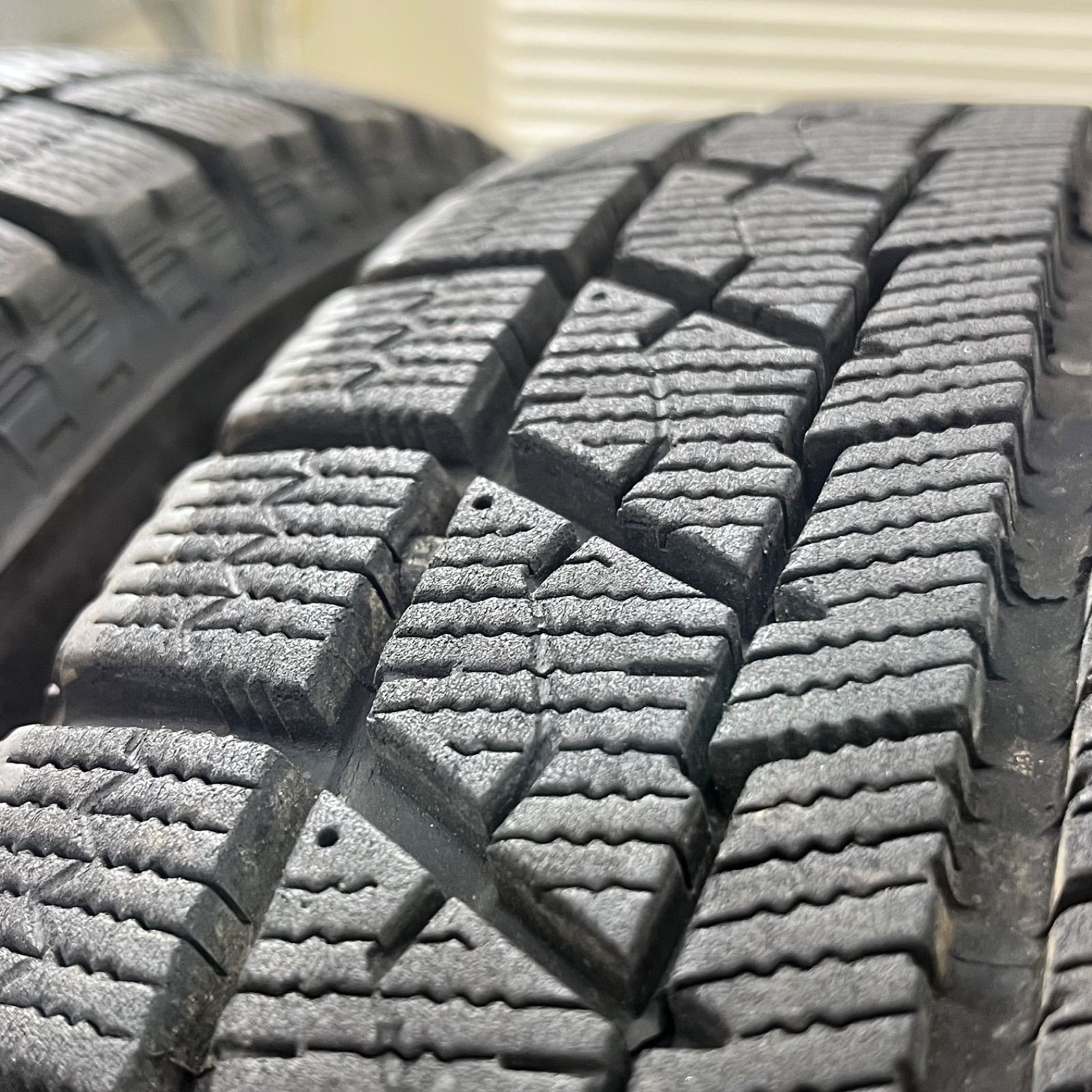 スタッドレスタイヤ