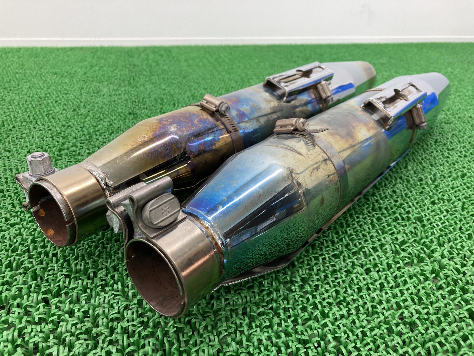 FXDL1580 サイレンサーマフラー 65868-07 ハーレー 純正 中古 スーパー