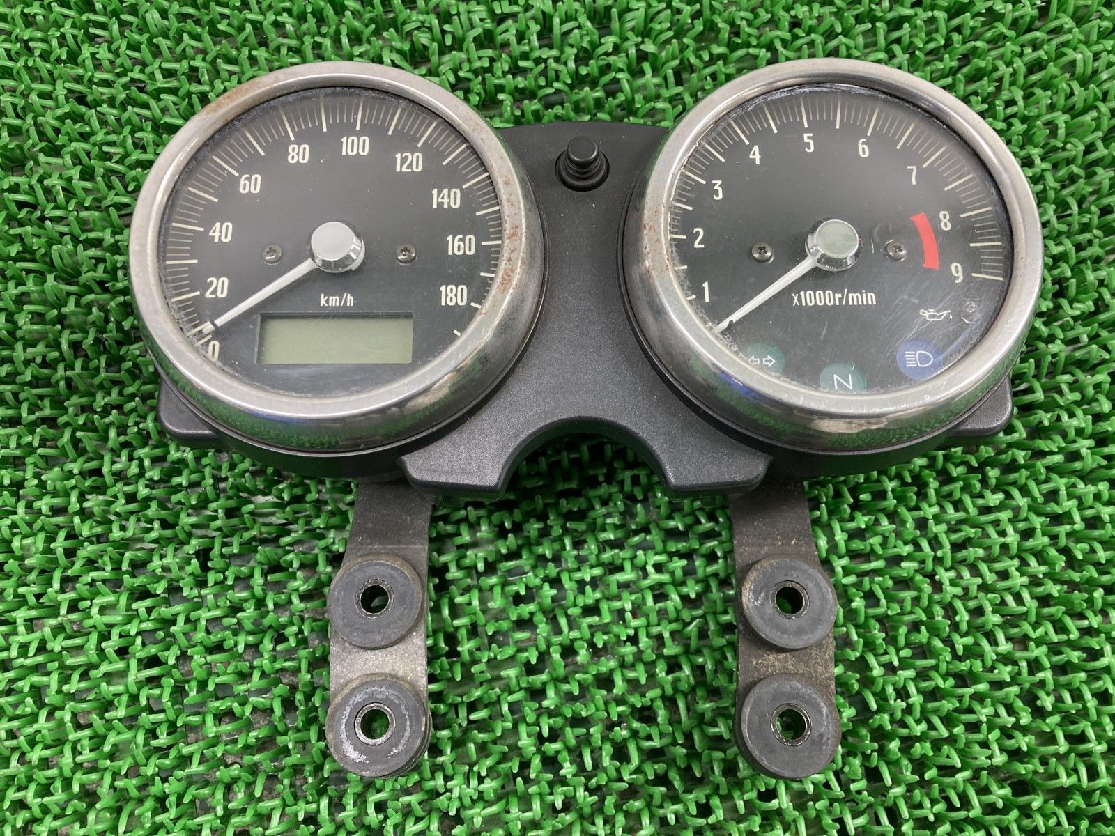 カワサキ　w650 純正メーター　未確認 カワサキ w650 純正メーター 未確認 カワサキ w650 純正メーター