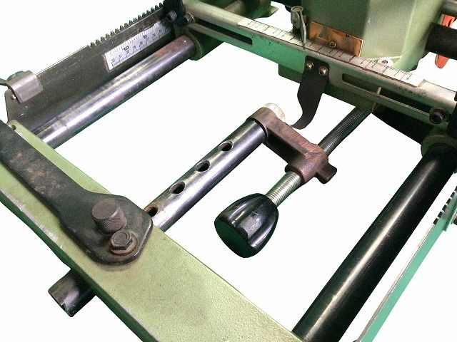☆中古品☆ makita マキタ 100V 大入レルーター 2516N 大入れルーター 