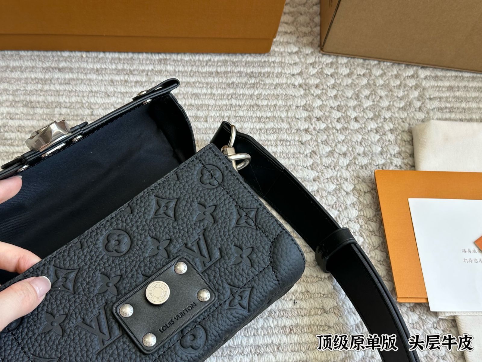  今日 LV Speedy Nano エルヴィー スピーディ ナノ 在庫 価格 ハンドバッグ バッグ