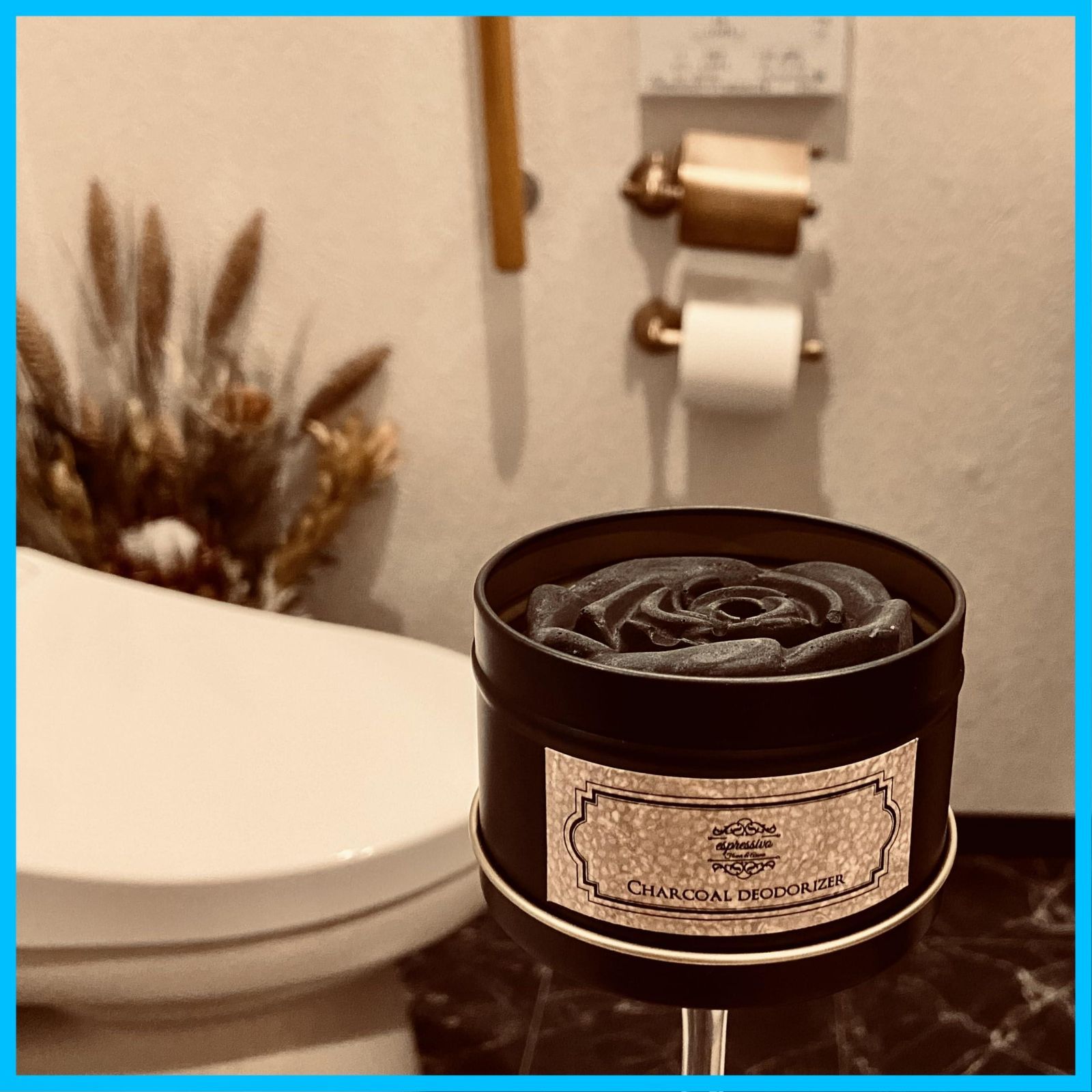 在庫セール 消臭しながらアロマ クローゼット アップサイクル 玄関 冷蔵庫 チャコール 下駄箱 トイレ デオドライザー バラの形のお洒落な炭消臭剤 アンモニア99％減少 ローズ缶 espressivo 炭消臭剤