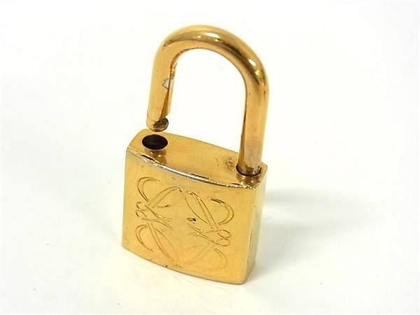 □美品□ LOEWE ロエベ アナグラム カデナ 南京錠 パドロック