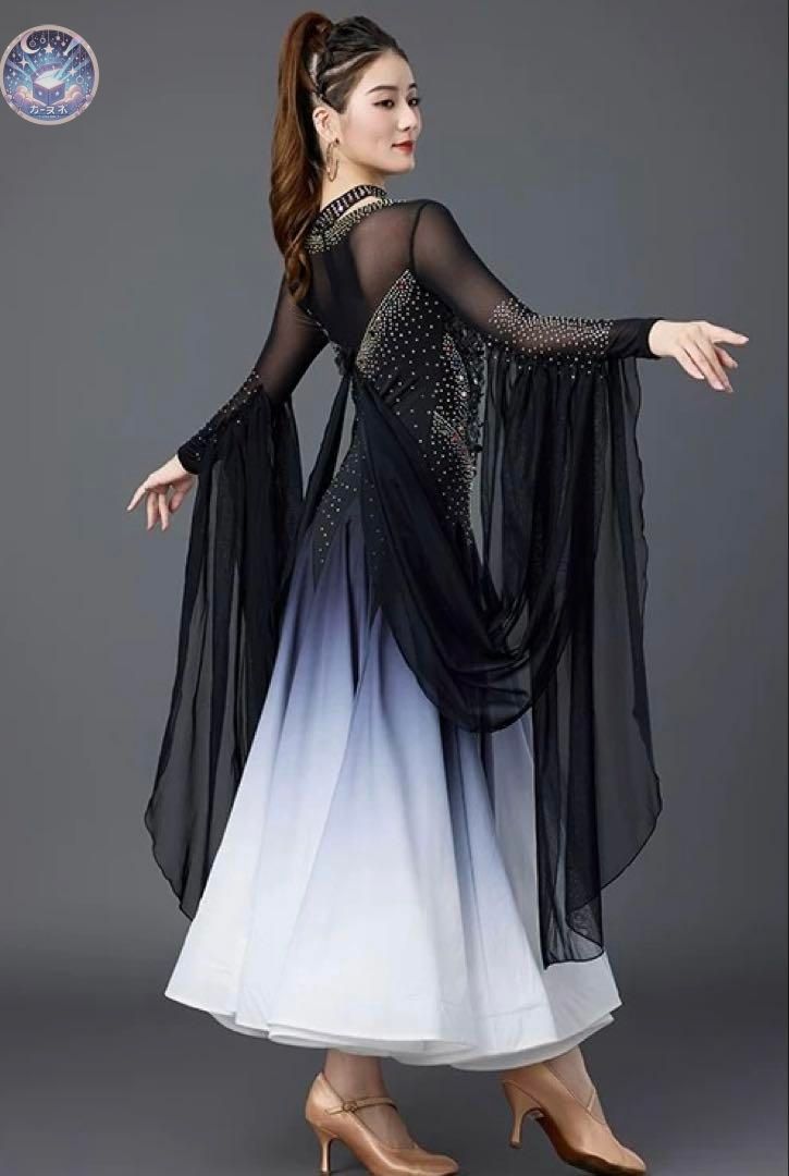 輝くスタンダードドレス スパンコールでキラキラ華やか