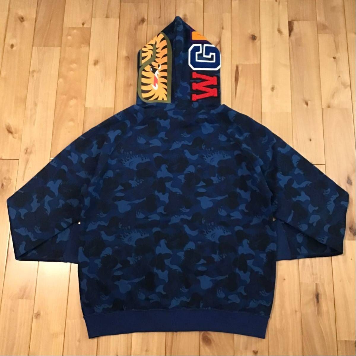 ☆ムック限定☆ ファイヤーカモ シャーク パーカー Mサイズ shark full  