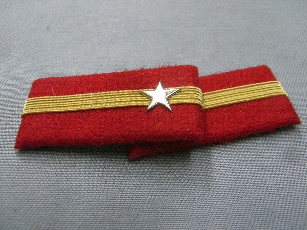 本物　IJA 日本軍　大日本帝国陸軍　上等兵　三式　襟章　階級章　エンタイヤ ☆日本陸軍襟章レプリカ 三式 「伍長」階級章☆新品☆ - メルカリ