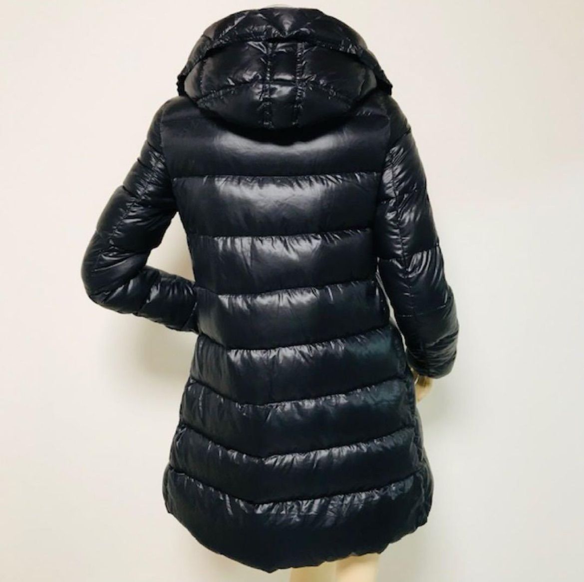 美品☆MONCLER・モンクレール SUYEN レディース フード ワッペン付き 