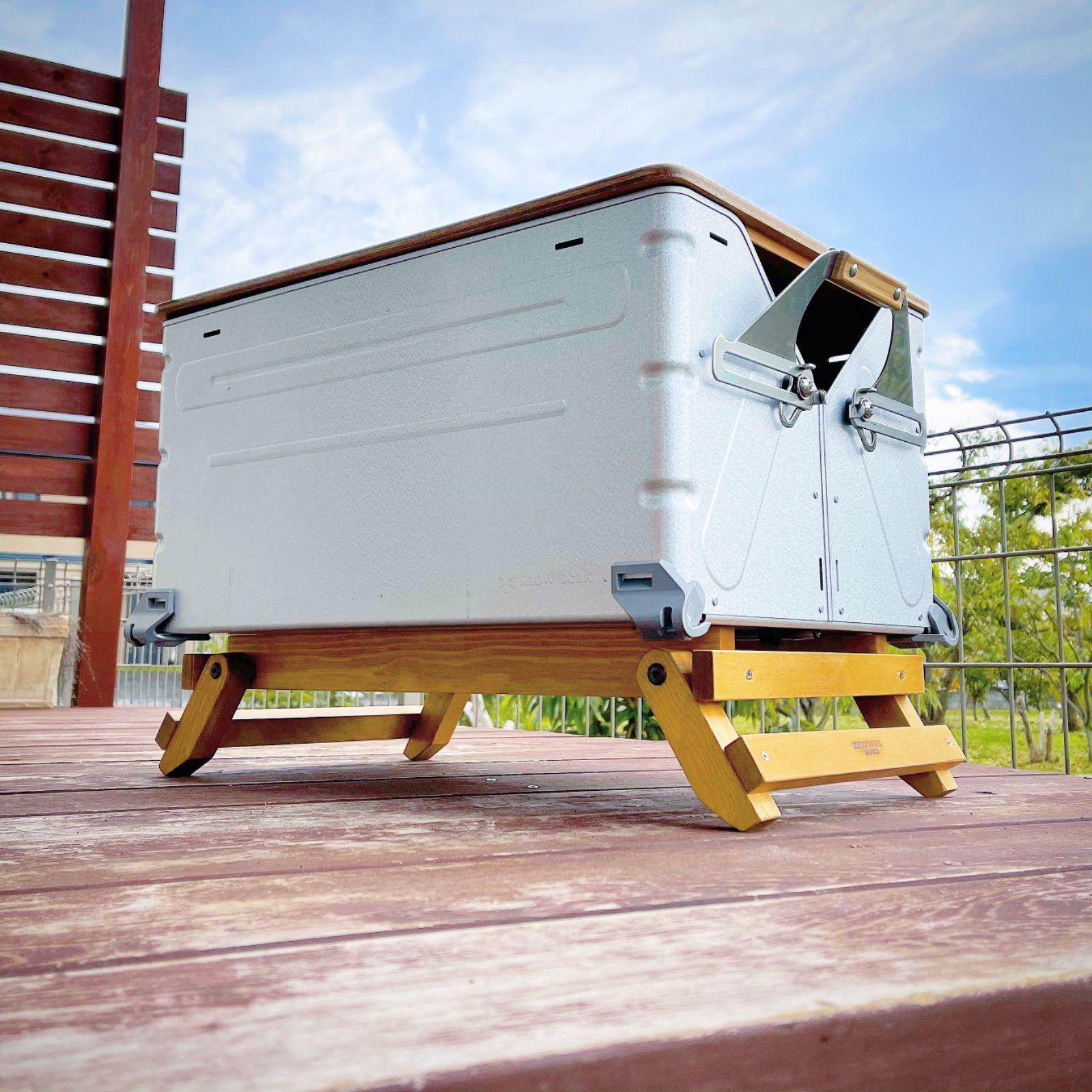 シェルコン50 シェルコン50・アルミコンテナ用スタンド『Z-STAND-SC50』 - メルカリ