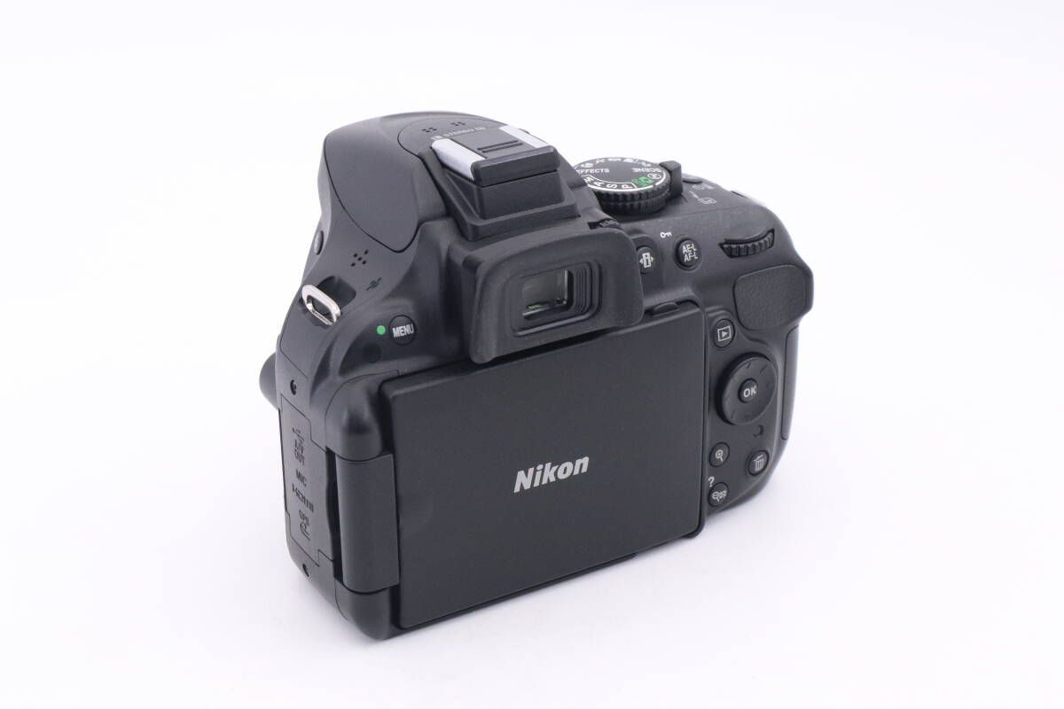 デジタル一眼 f