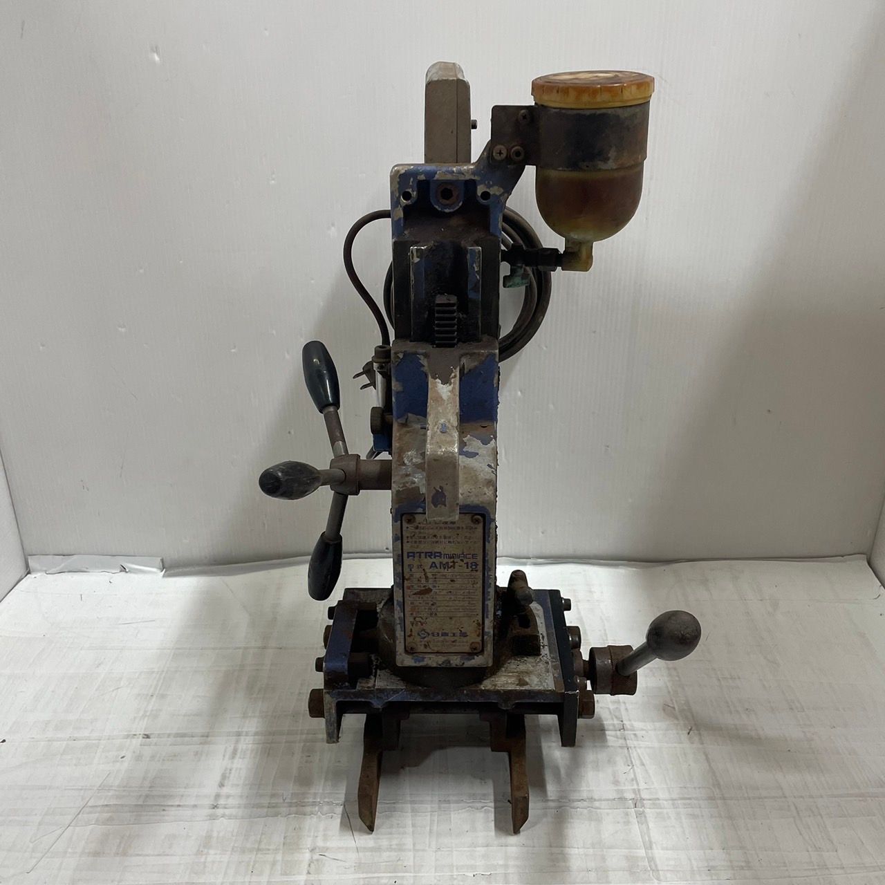 クランプ式 ボール盤