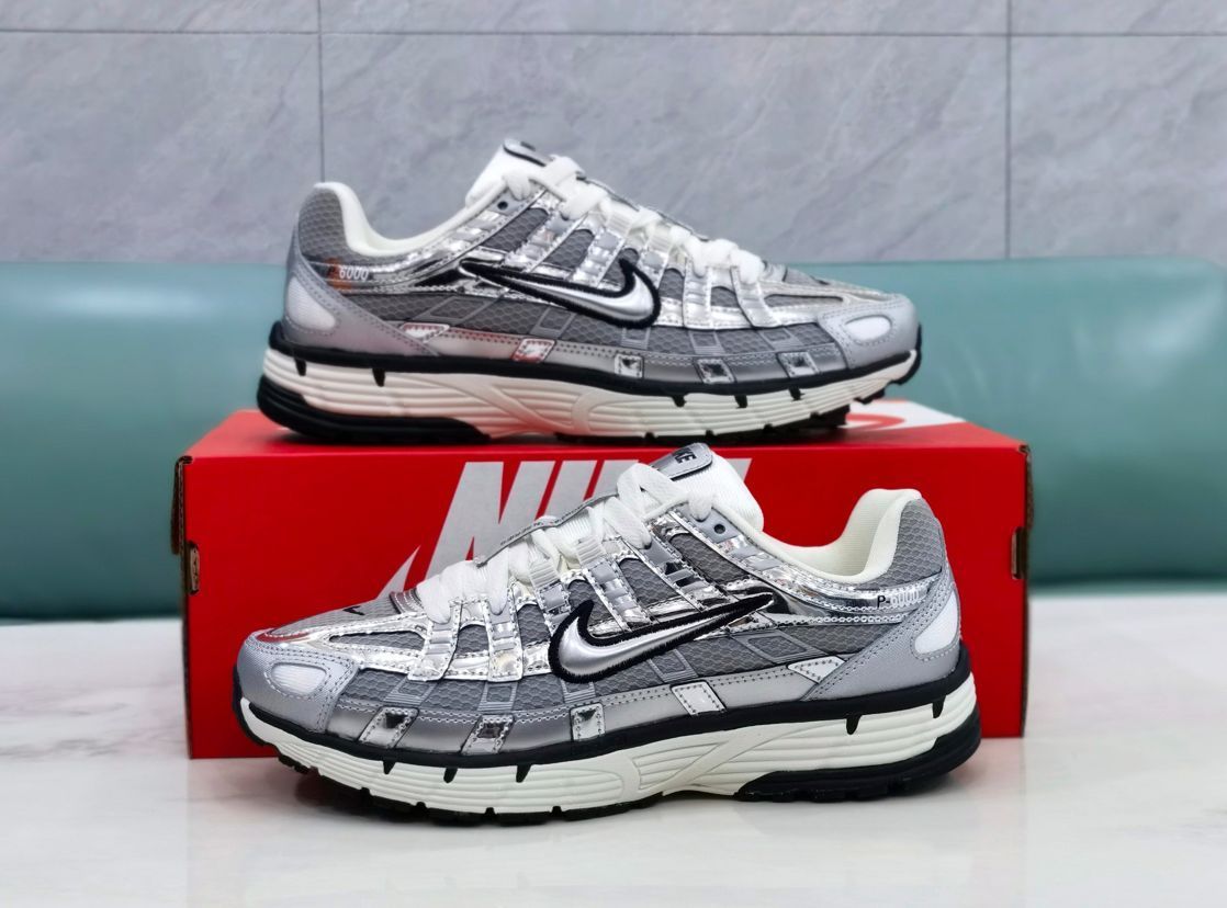 新品 未使用 NIKE/ ナイキ P-6000 スニーカー