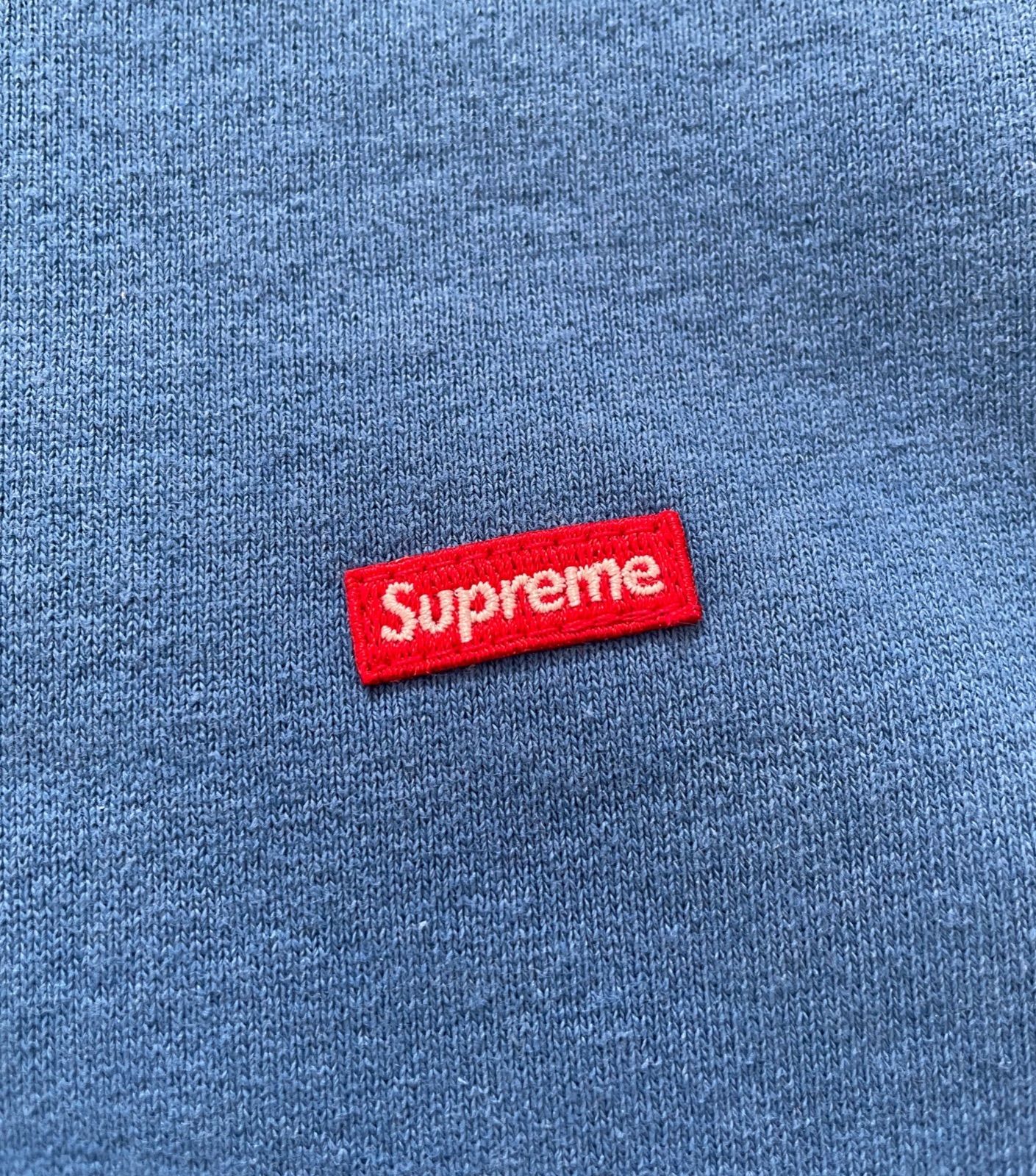 ☆新品未使用鑑定済品☆ Supreme パーカー - Tammy Shop - メルカリ