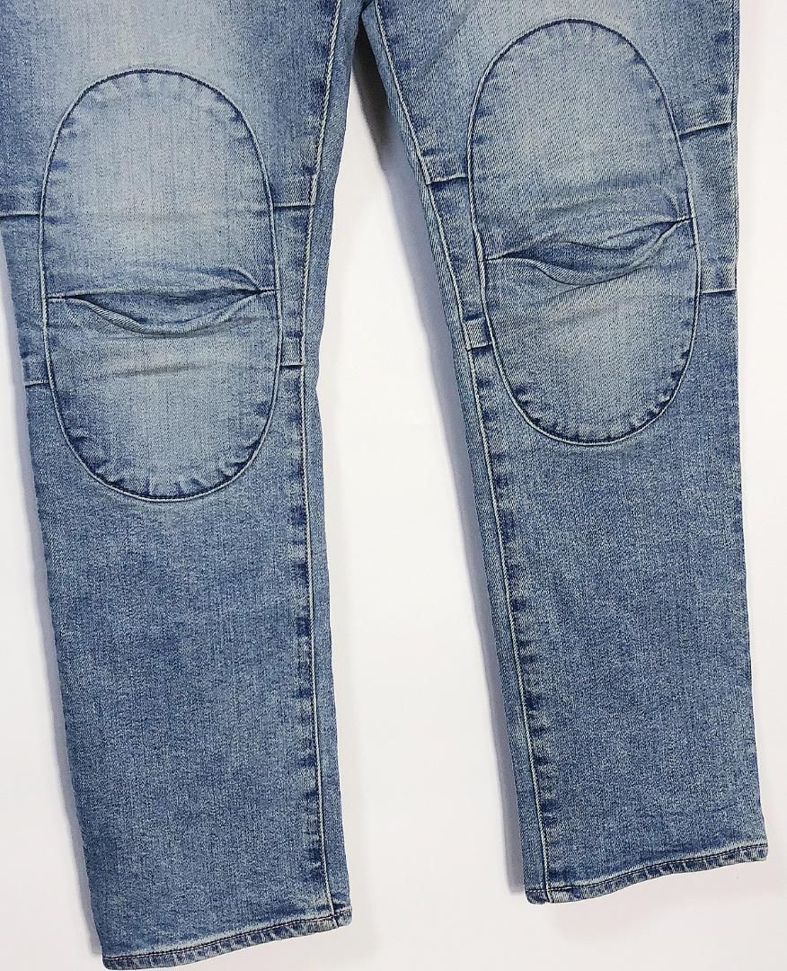 高品質■アレキサンダーリーチャン 膝加工 ストレッチ デニム ジーンズ 高品質□アレキサンダーリーチャン 膝加工 ストレッチ デニム