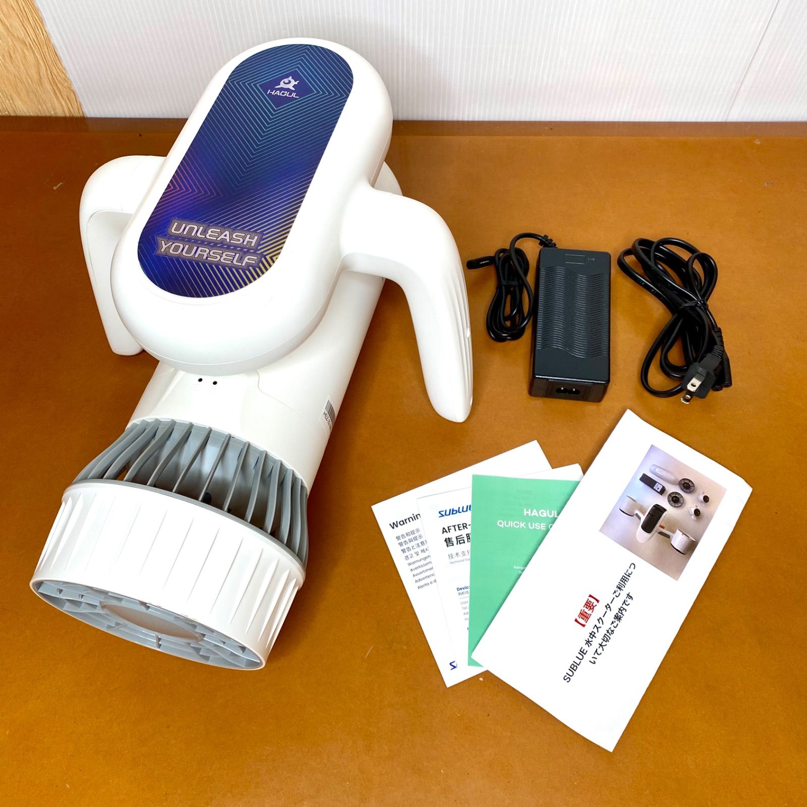 水中スクーター 充電式 水中ポンプ 480w 水深20m 最大速度1.6m/s