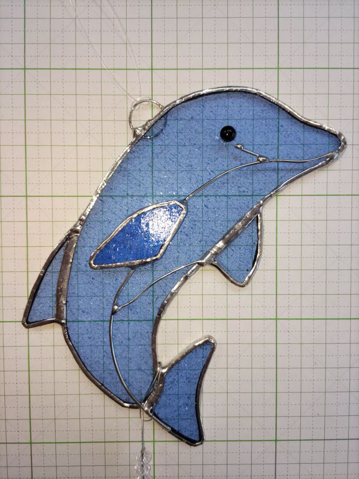 ステンドグラス製 2色のイルカのサンキャッチャーパネル